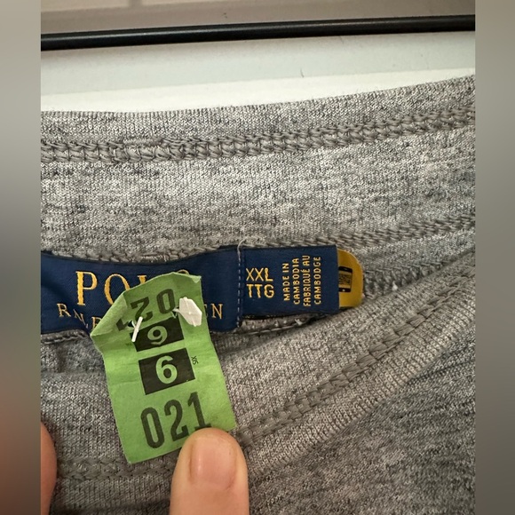 Polo Ralph Lauren 9" Sweat Shorts, Gray, Size XXL - Picture 3 of 5